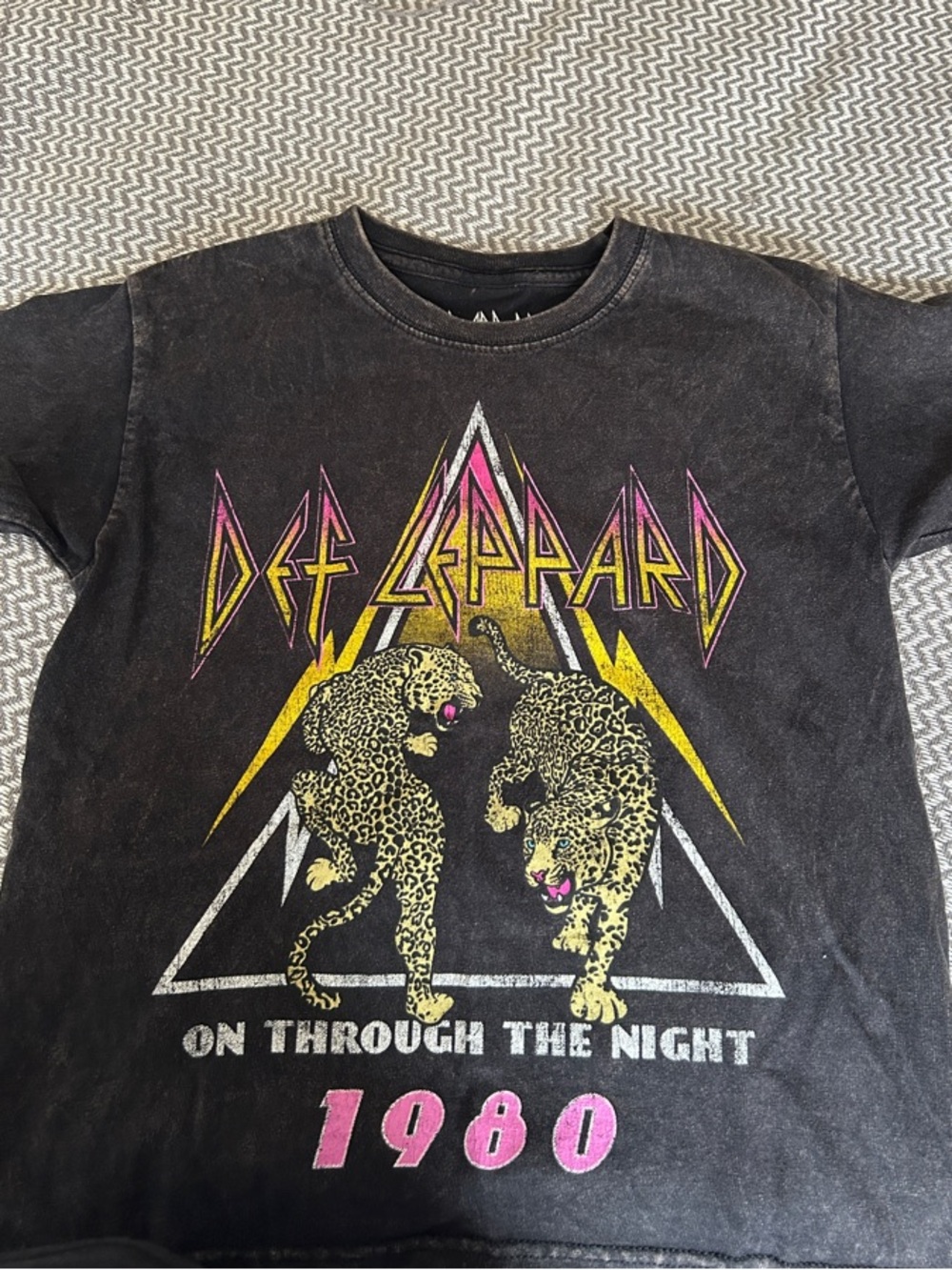 Def Leppard Kids' Black Graphic Tee - On Through The Night 1980